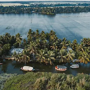 Resort Amritara A Symphony Mararikulam