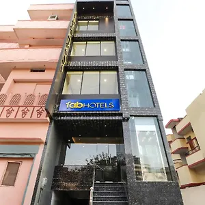 Hotel Fabexpress Lemon Grass Varanasi